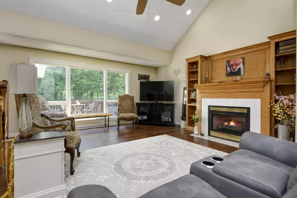 Pleasant Hope, MO 65725,9580 N Spring Valley DR