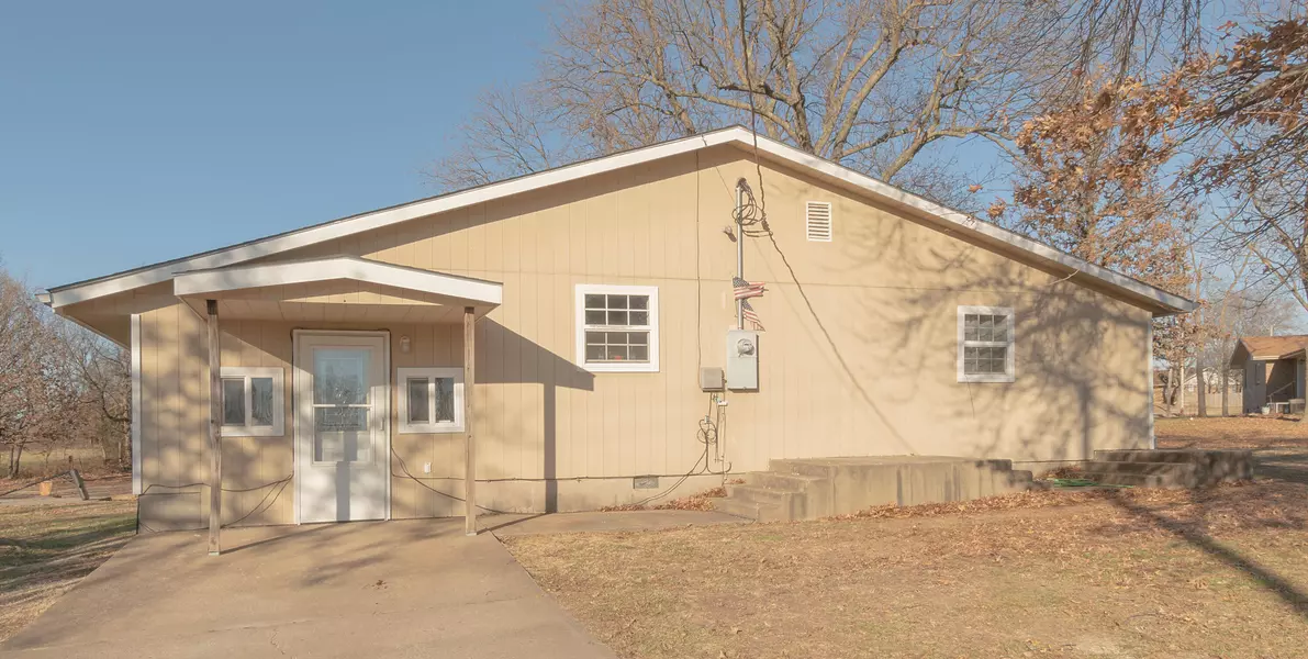 502 W Newman AVE #Pc, Pierce City, MO 65723