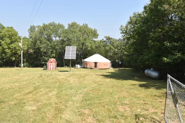 293 Metro LN, Lampe, MO 65681