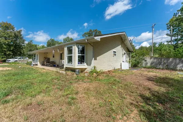 Birch Tree, MO 65438,7870 State Rt E