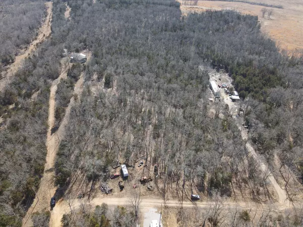 Ava, MO 65608,7521 Co Road 306-Pvt Dr-B