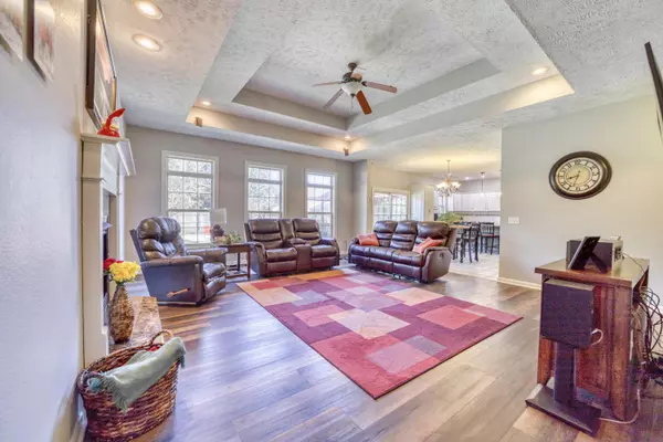 Monett, MO 65708,75 Remington DR