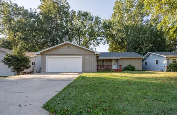 2656 E Madison ST, Springfield, MO 65802