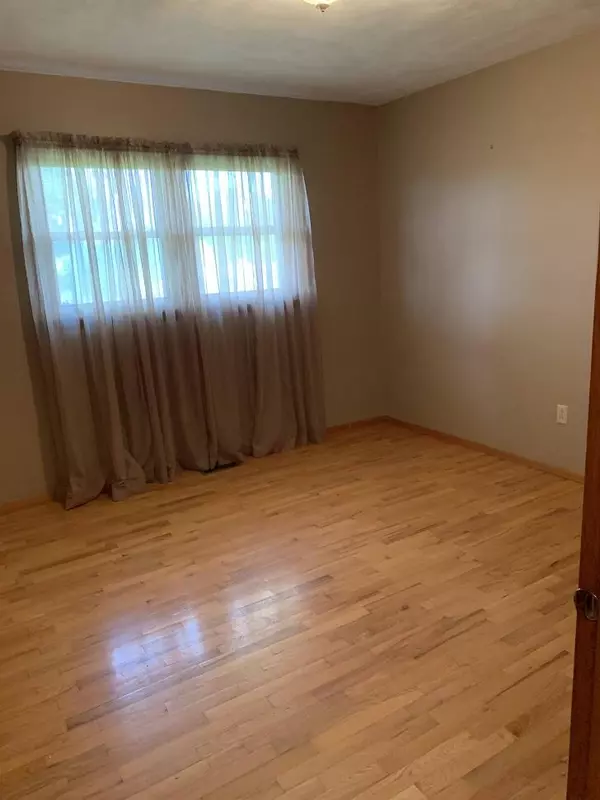 Ash Grove, MO 65604,401 S Sayre AVE