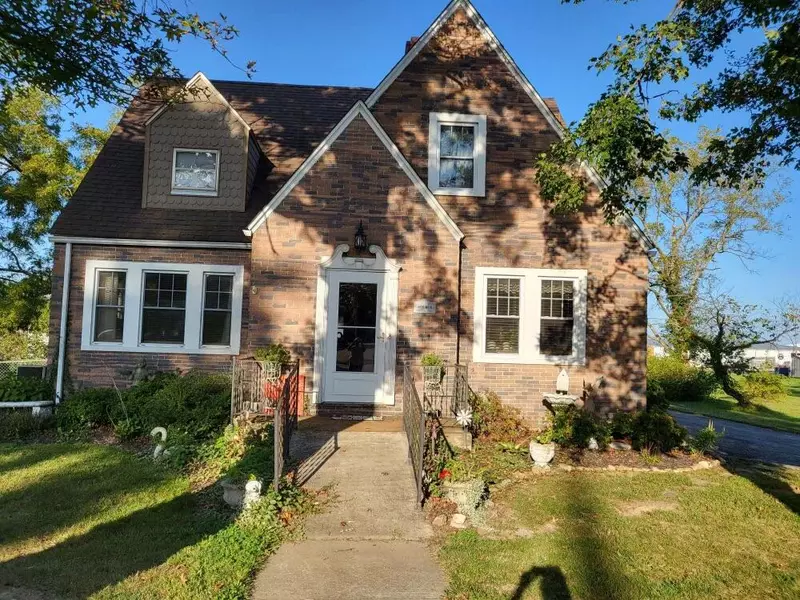 207 S Main ST, Licking, MO 65542