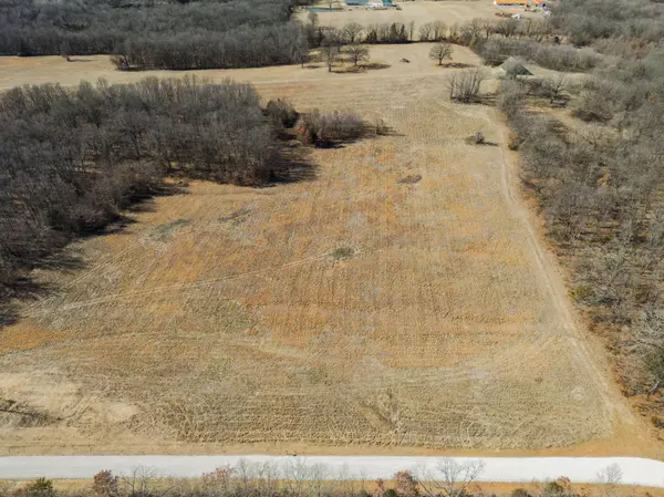 005 Highway Vv, Fair Play, MO 65649