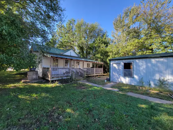 Pierce City, MO 65723,406 W Commercial ST