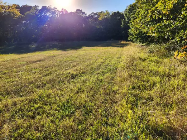 Billings, MO 65610,000 Clay Hill RD