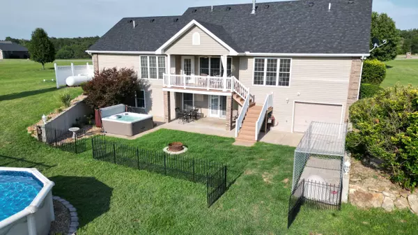 Bolivar, MO 65613,4407 S 146th RD