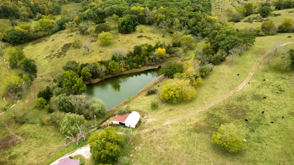 Ava, MO 65608,11923 County Road 76-205