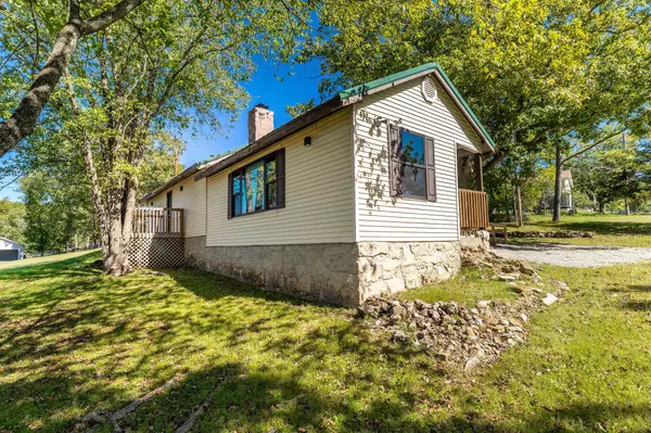 Branson, MO 65616,772 Bee Creek RD