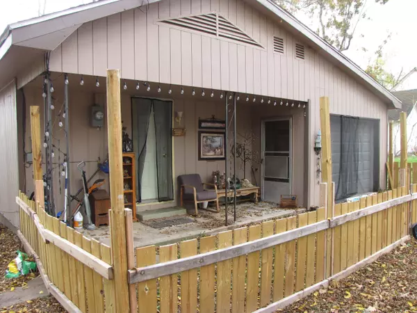 Everton, MO 65646,217 E Springfield ST