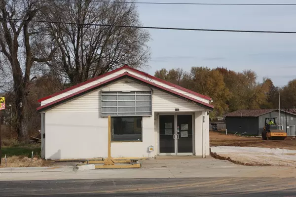 109 E Mt Vernon ST, Nixa, MO 65714