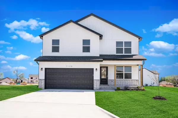 104 N Bison CT, Nixa, MO 65714