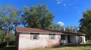 284 S Rose AVE, Chadwick, MO 65629