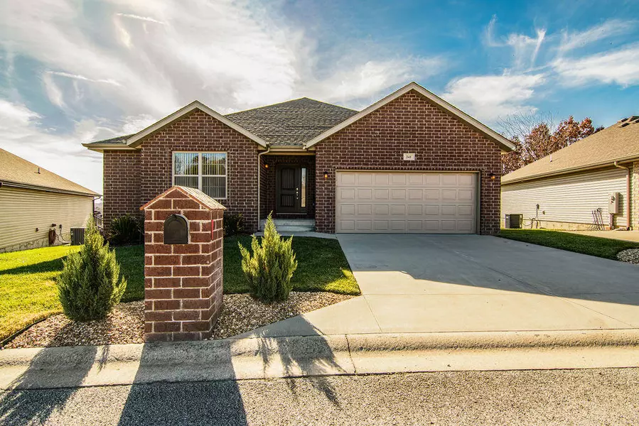 241 Redwine Circle, Branson, MO 65616