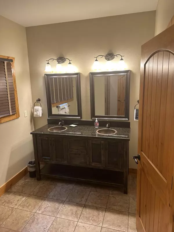 Branson, MO 65616,114 Riffle
