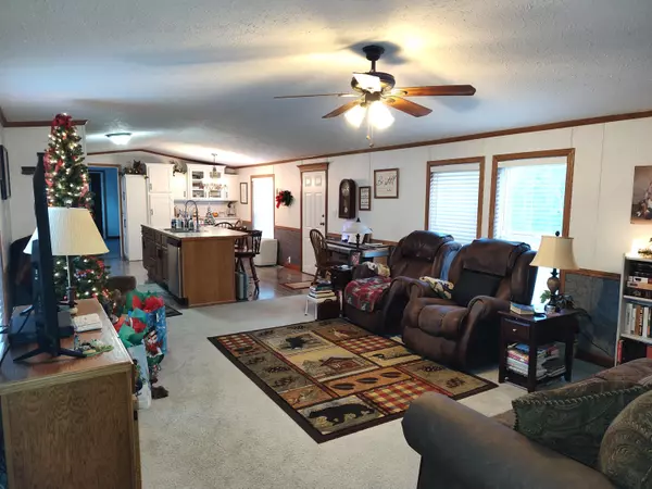 Hermitage, MO 65668,24636 Whispering Oak RD