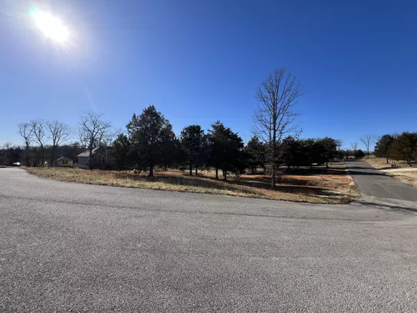 Willow Springs, MO 65793,5 S Center ST