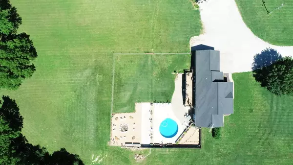 El Dorado Springs, MO 64744,1725 E 500 RD