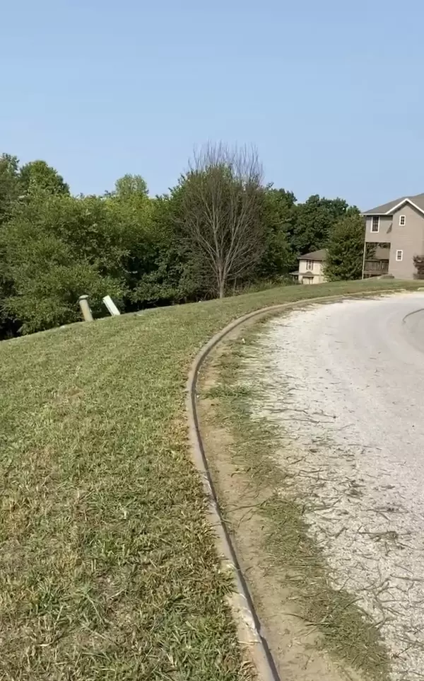 Ozark, MO 65721,805 S 12th AVE