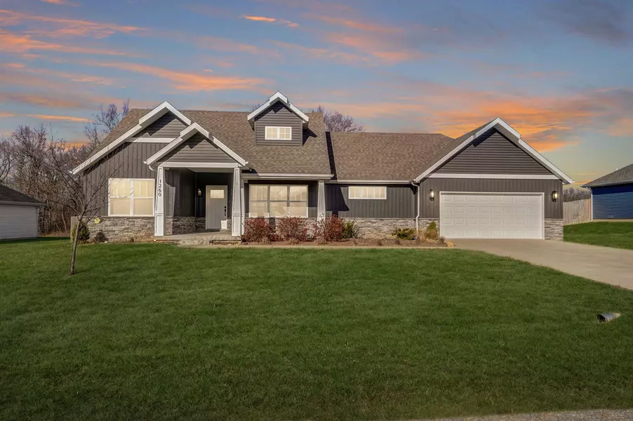 1260 Robins Nest, Mt Vernon, MO 65712