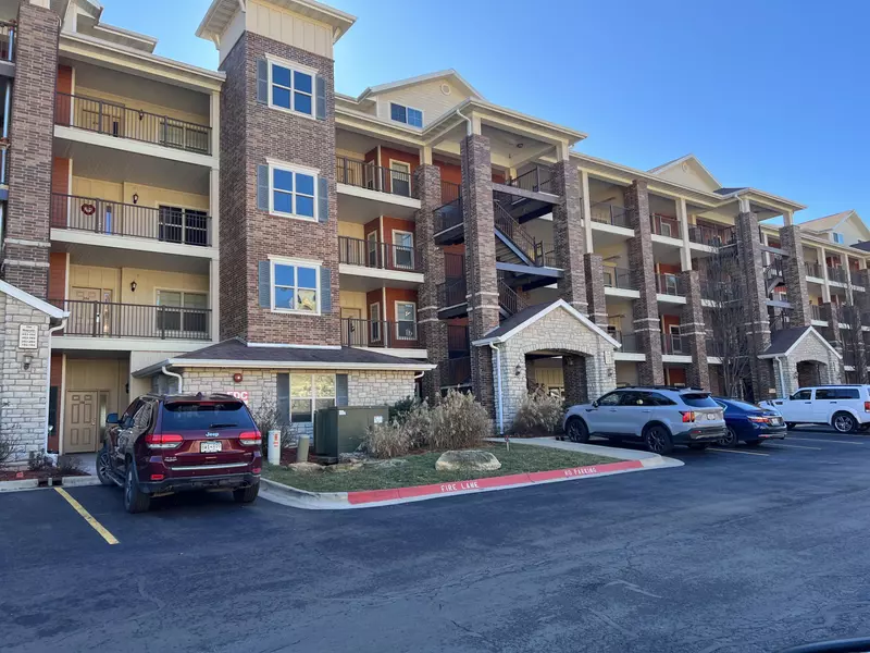 200 Majestic DR #1-105, Branson, MO 65616