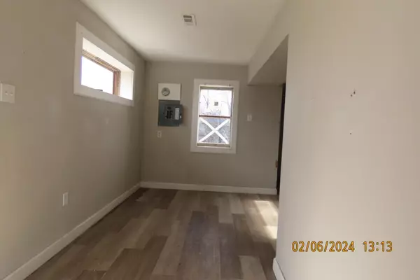 Springfield, MO 65803,1303 E Blaine ST