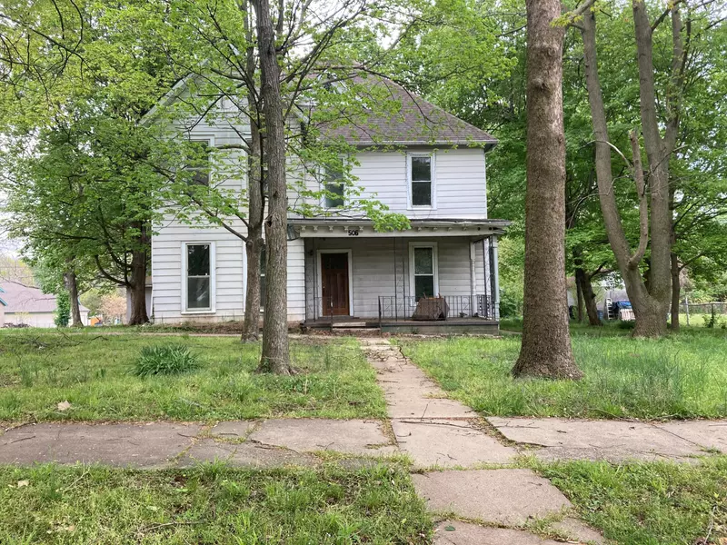 506 N Walnut ST, Pierce City, MO 65723