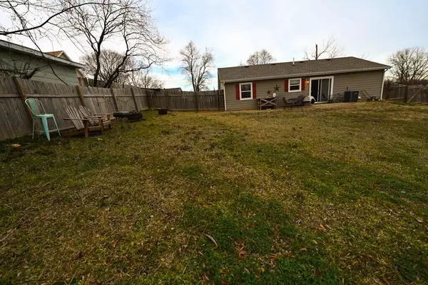 El Dorado Springs, MO 64744,216 Gay ST