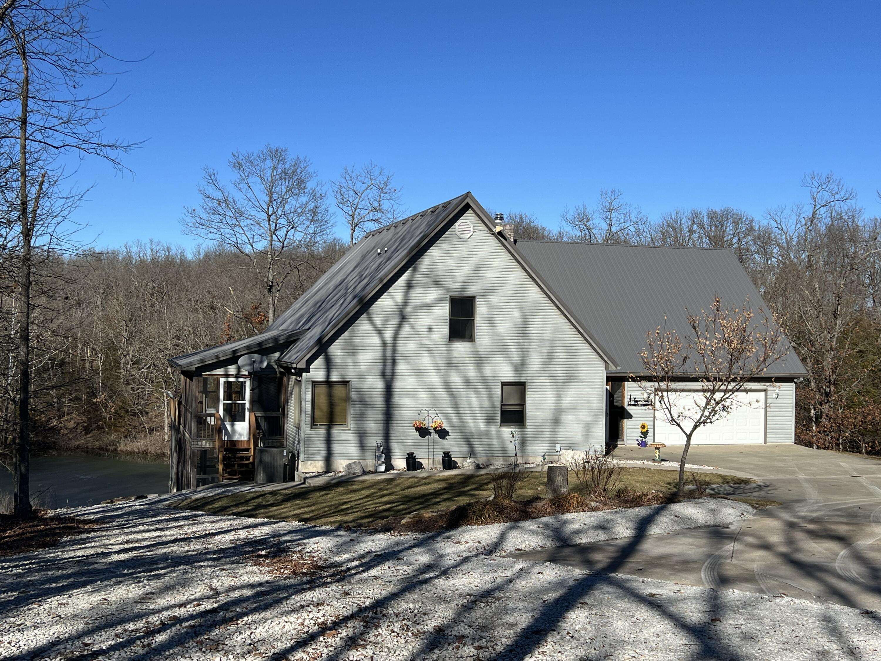 Bolivar, MO 65613,3543 Highway Rb