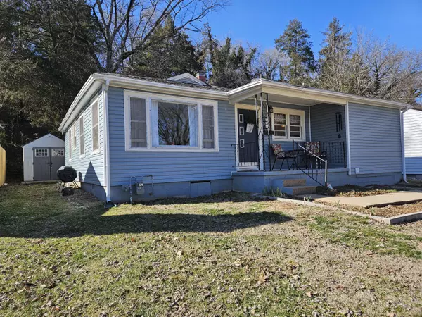 615 Eiserman AVE,  Branson,  MO 65616
