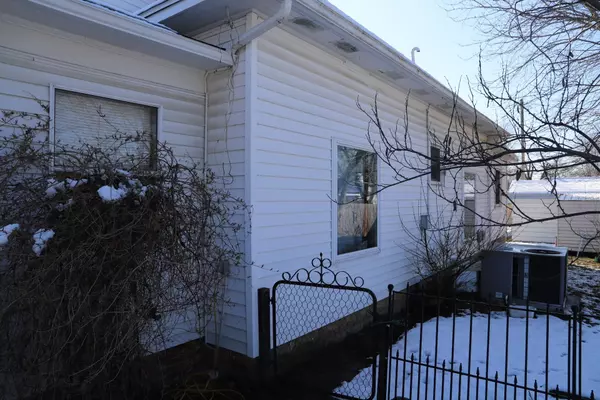 Webb City, MO 64870,708 N Campbell