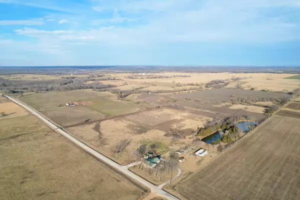 Weaubleau, MO 65774,21145 Ssr Mm