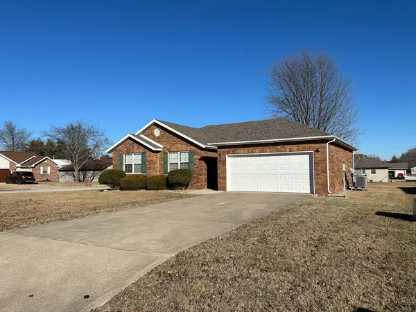 Marshfield, MO 65706,720 Aspen ST