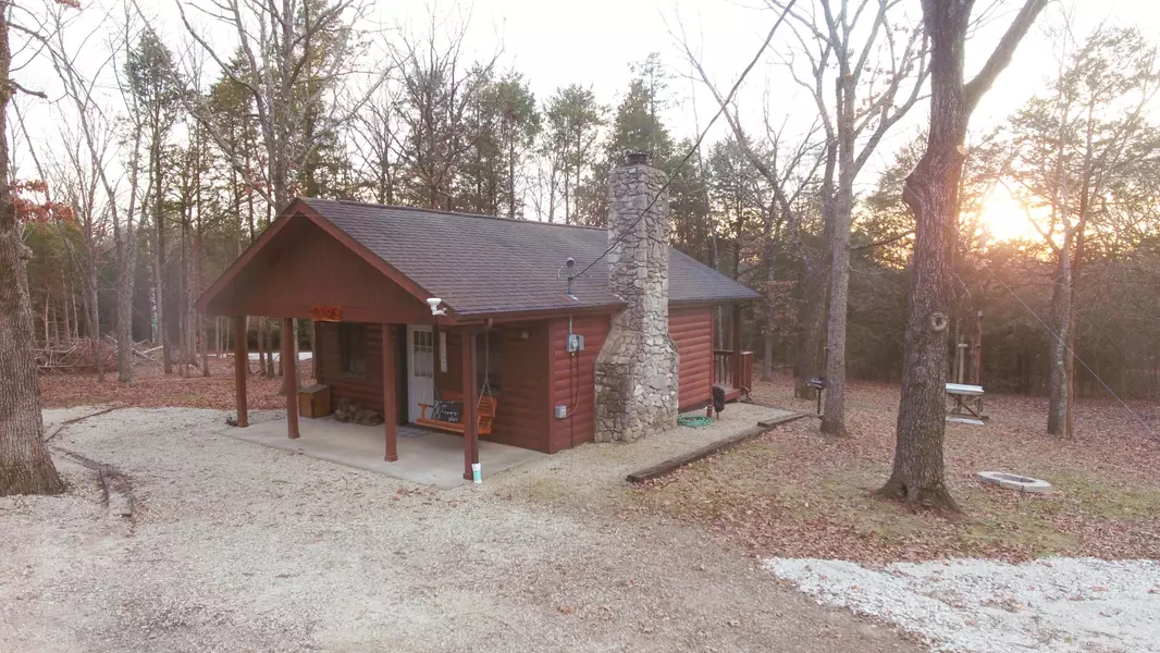 22406 Highway J, Pittsburg, MO 65724