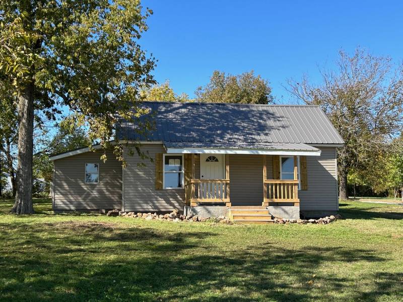 18108 Kodiak RD, Neosho, MO 64850