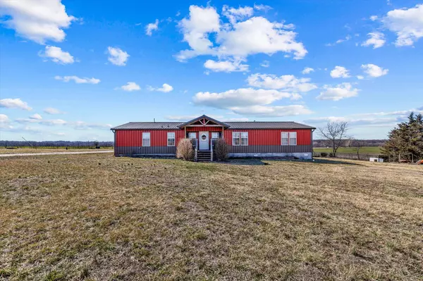 4813 Farm Road 1040, Monett, MO 65708