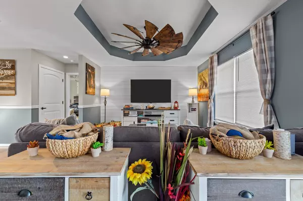 Clever, MO 65631,508 Sugar LN