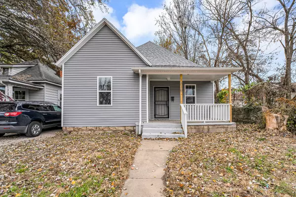 1510 N Lyon AVE, Springfield, MO 65803