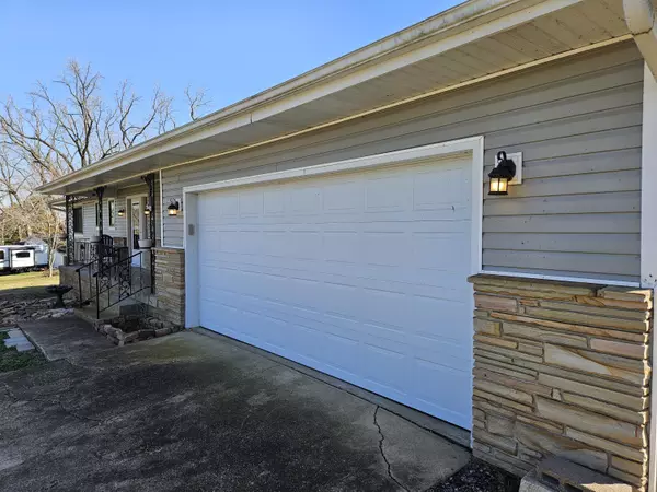 Cape Fair, MO 65624,14 St Cloud DR