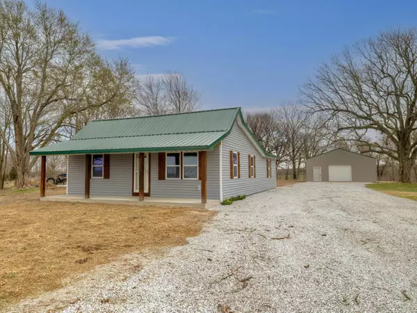 772 N Plainview RD, Anderson, MO 64831