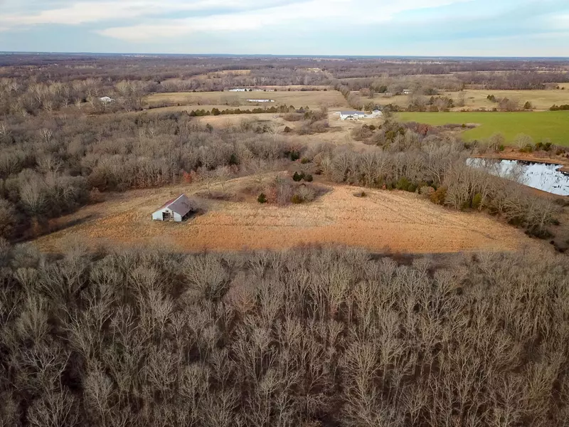 000 S 2325 RD, Milo, MO 64767