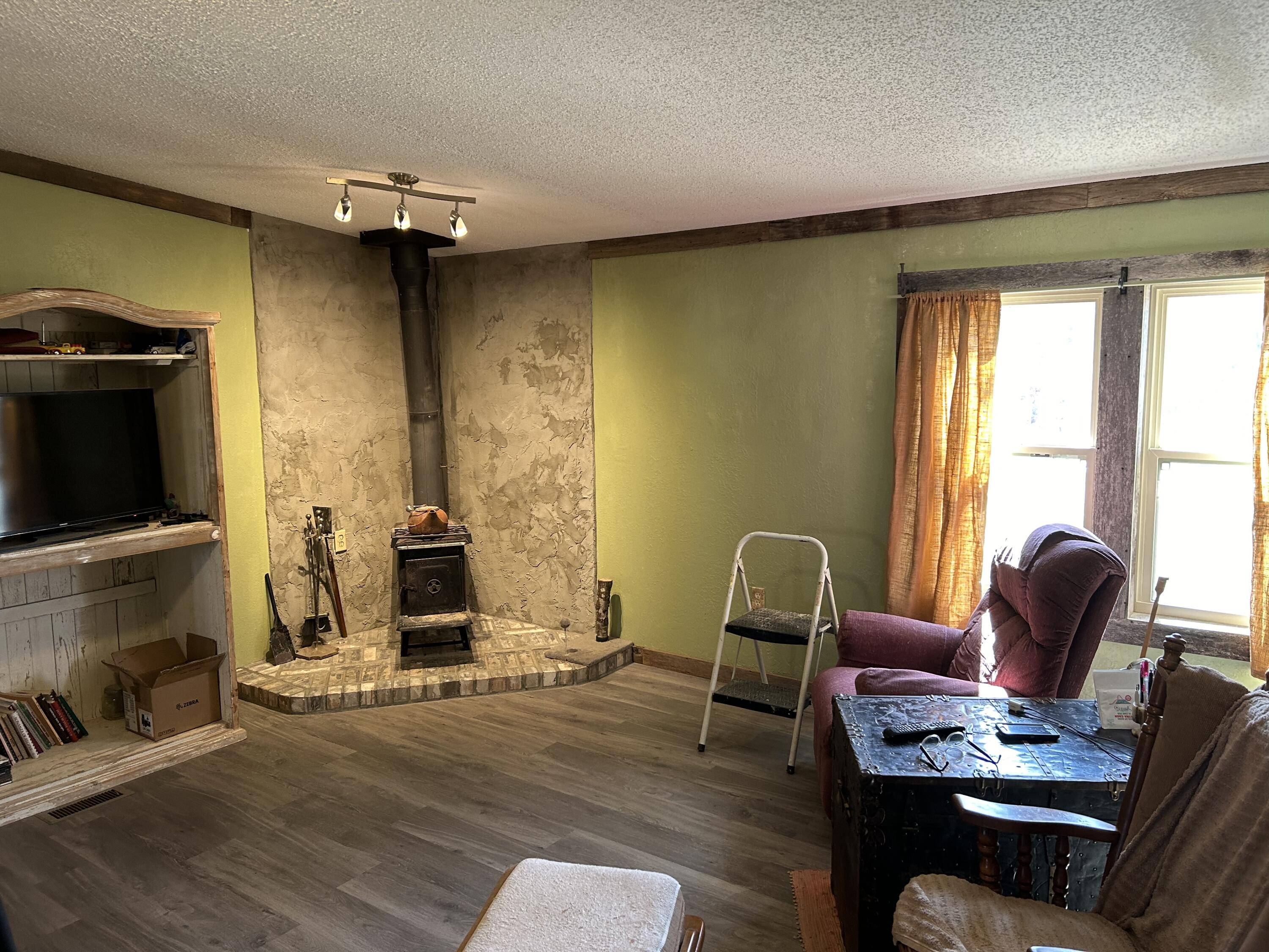 Pineville, MO 64856,13779 Route E
