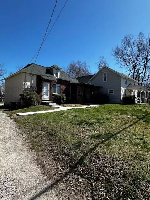 Marshfield, MO 65706,304 N Mill ST #A-D
