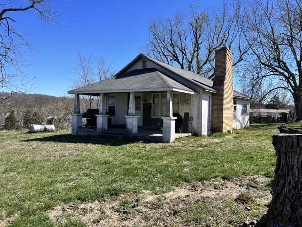 2794 Clouse RD, Mansfield, MO 65704
