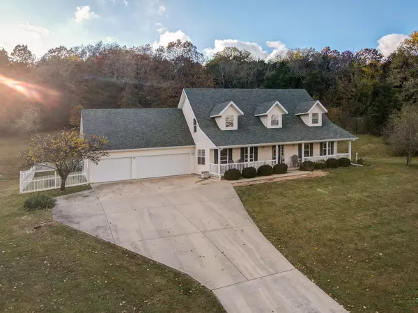 Cape Fair, MO 65624,515 Bywater DR