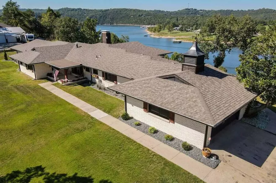 2350 Longbend RD, Galena, MO 65656