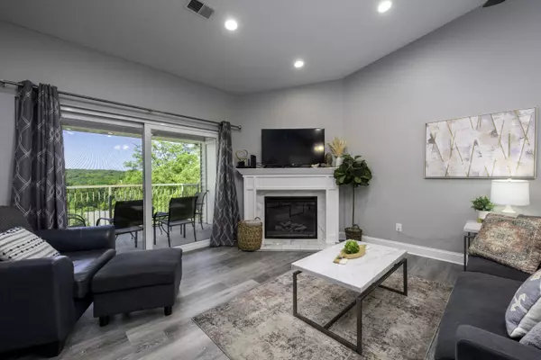 Branson, MO 65616,350 Wildwood DR #20