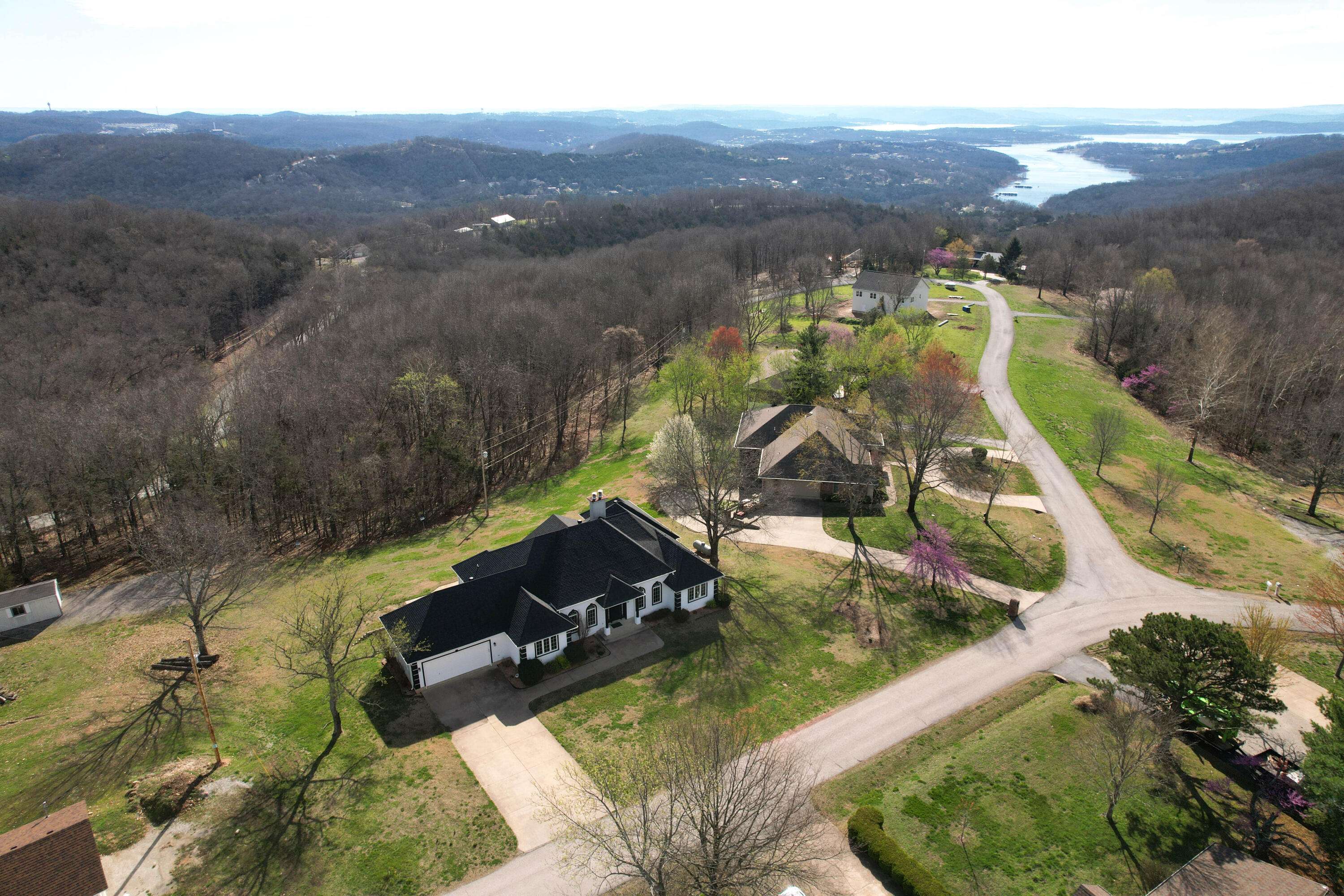 Branson West, MO 65737,544 Mark Twain DR